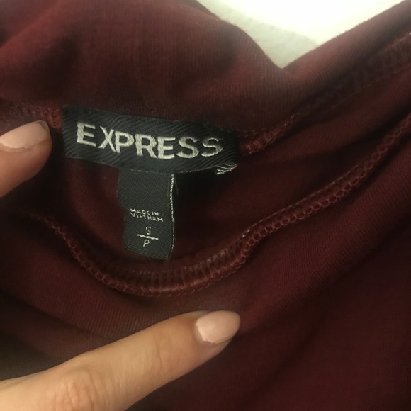 Express burgundy Bell-sleeve Top - Picture 3 of 3